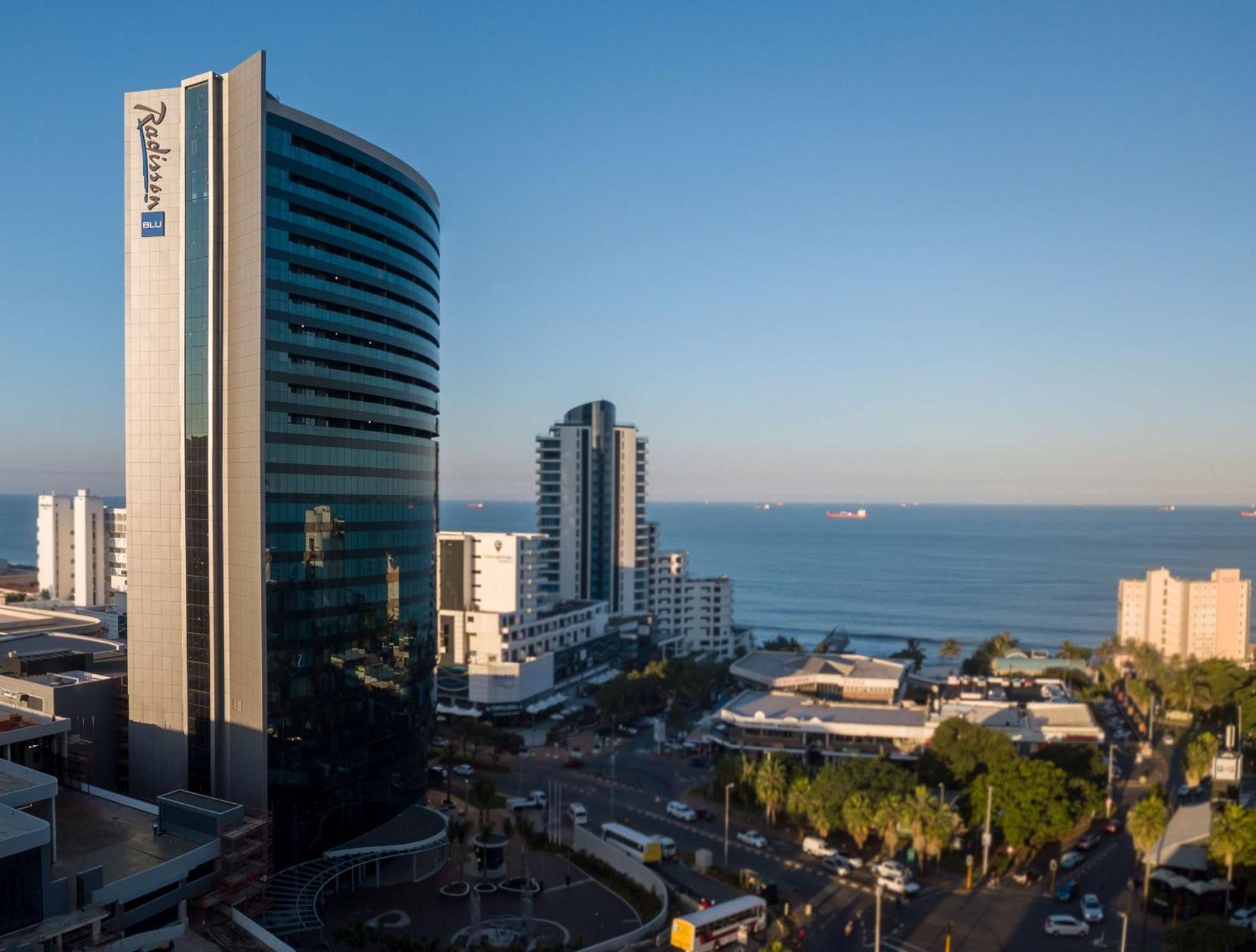 Radisson Blu Hotel, Durban Umhlanga Exterior photo